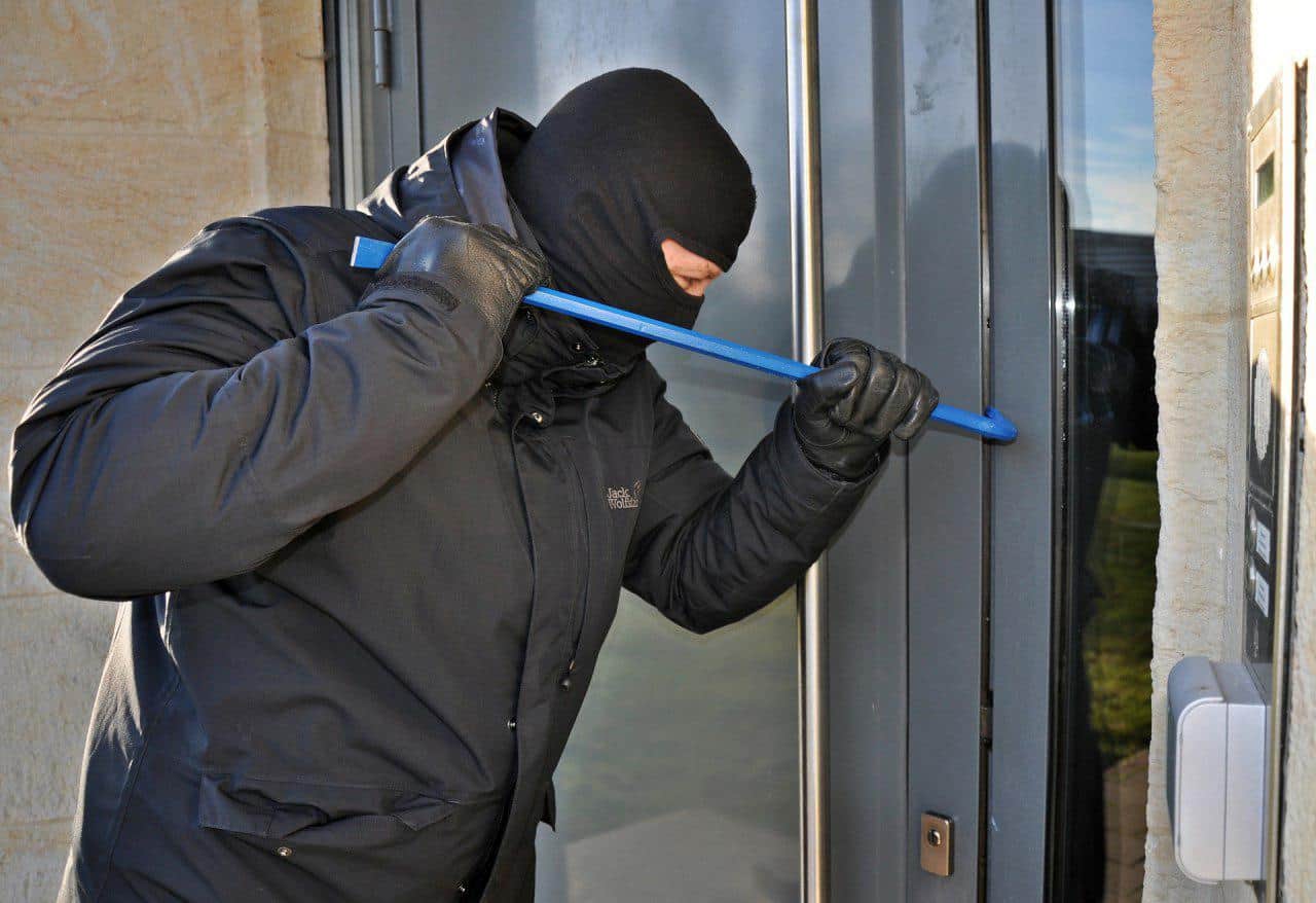 6 Practical Tips to Burglar-Proof Your Home
